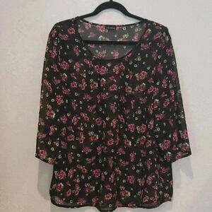 Zenobia Floral Rossete Blouse 3/4 Sleeve